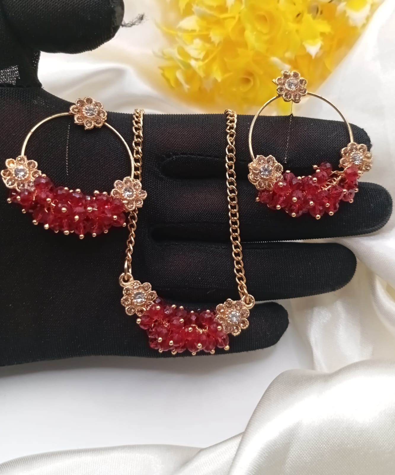 ๐ธ Floral Pearl & Crystal Jewelry Set โ Elegant Festive Charm ๐ธ