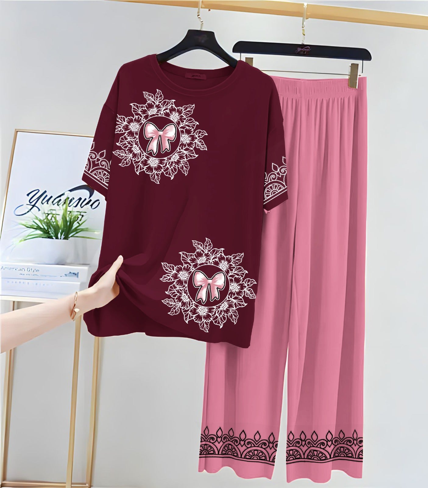 Floral & Ribbon Printed Loungewear