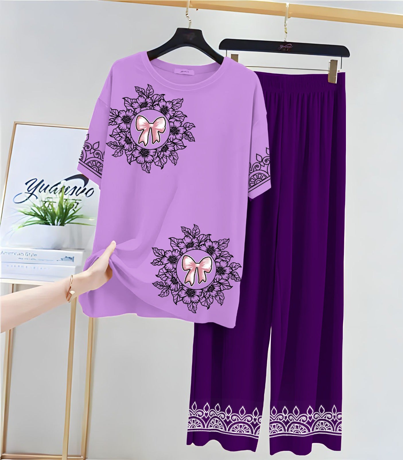 Floral & Ribbon Printed Loungewear
