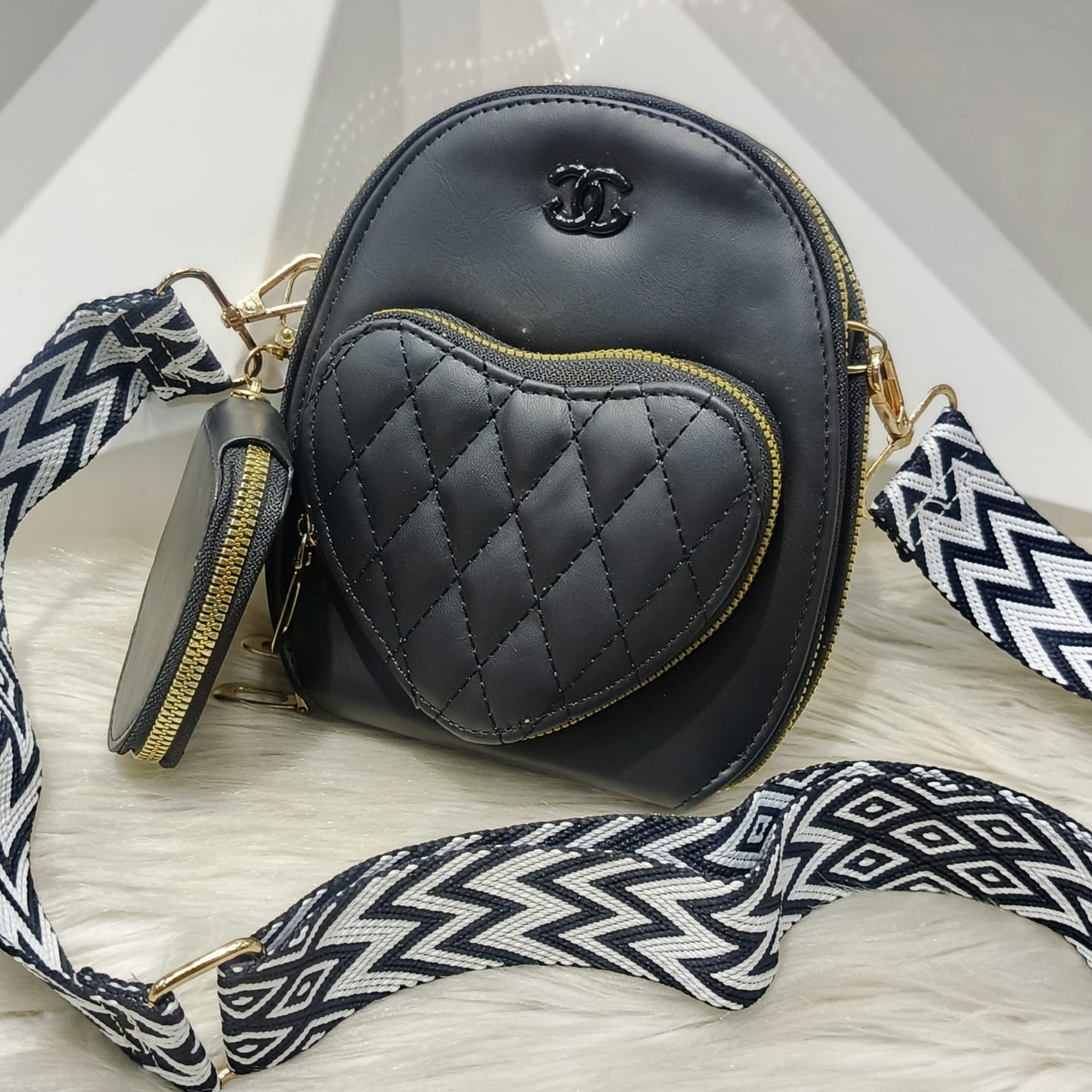 Heart Design Crossbody Bag