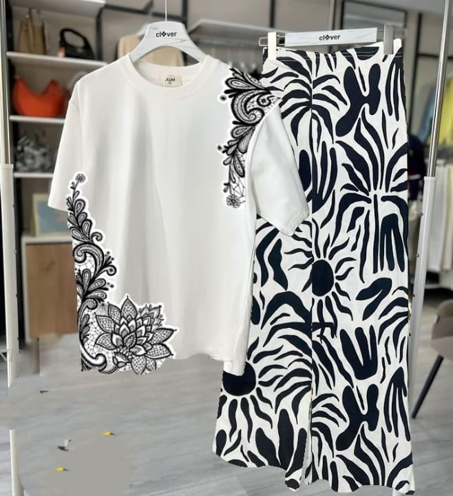 Floral Loungewear With Printed Flapper