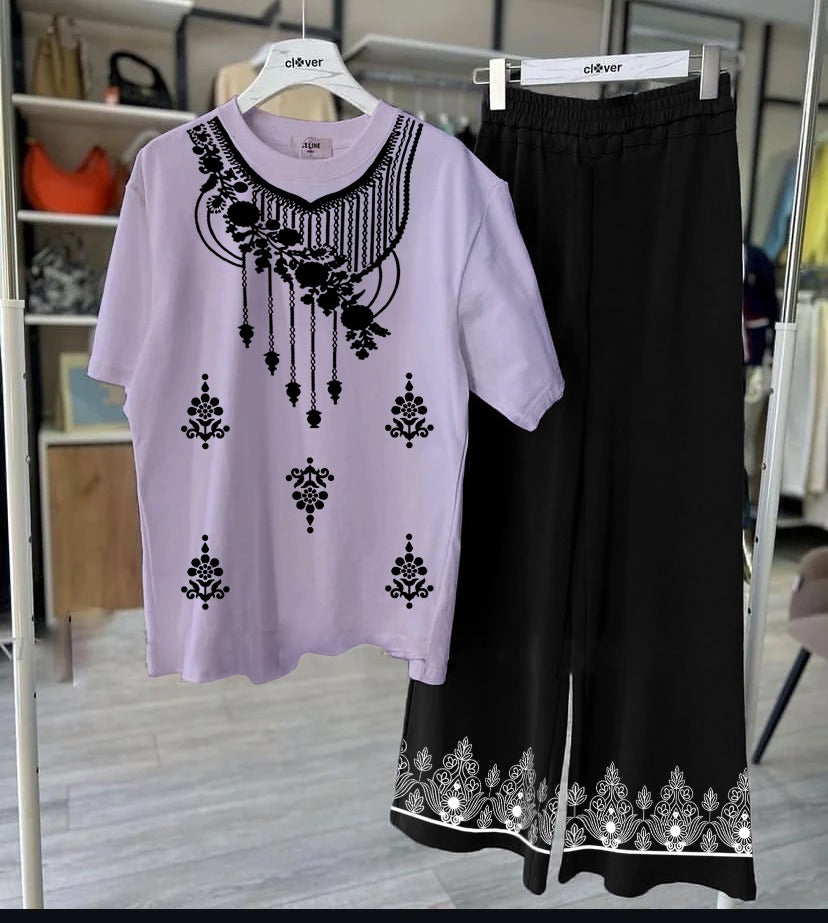 Necklace-Style Chain Printed Design Loungewear .