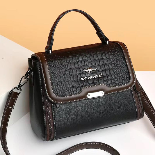 ✨ Croc Style Crossbody – Chic in Every Details