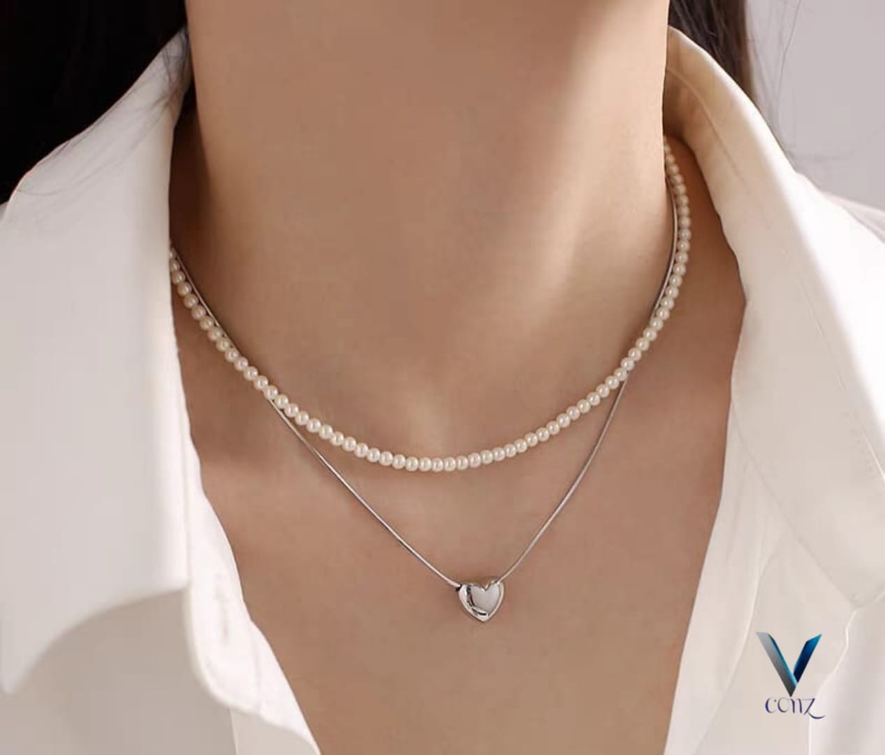 Two-in-one layered necklace: Pearls + Heart pendant