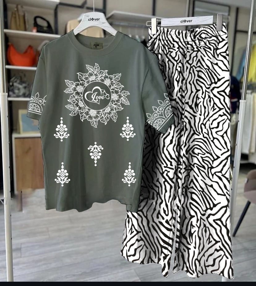 Floral Motive Printed Loungewear