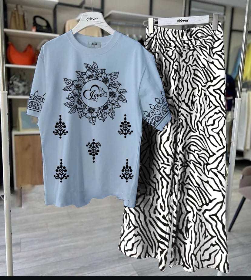 Floral Motive Printed Loungewear