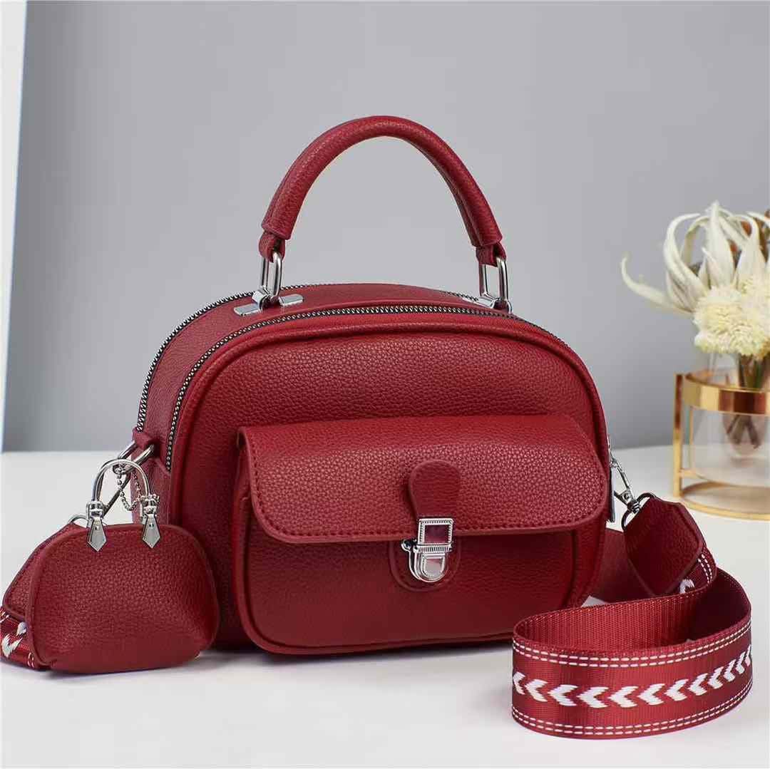 🎀 Formal Design Crossbody Bag 🎀