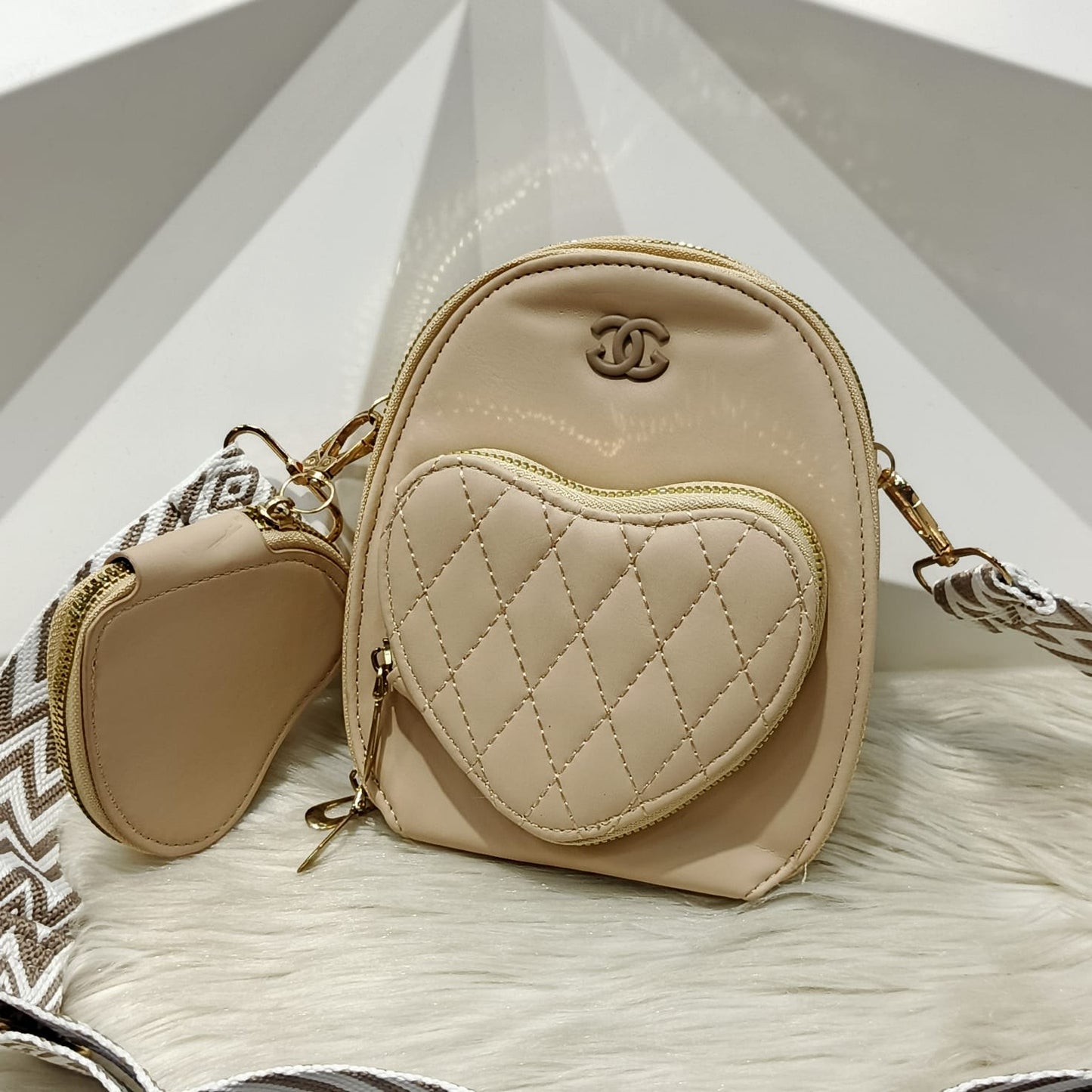 Heart Design Crossbody Bag
