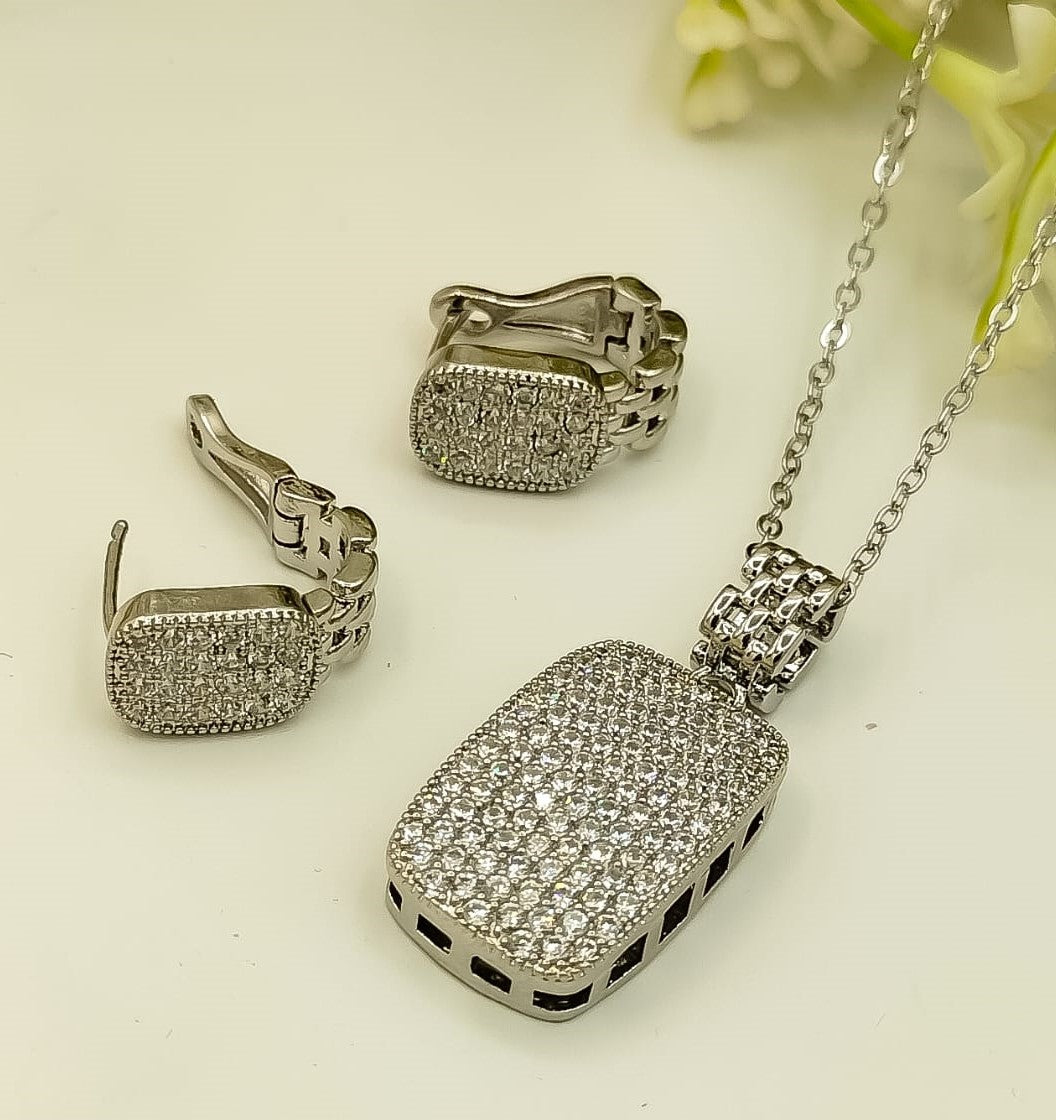 Elegant Pavé Locket  Set – Stunning, Affordable Luxury