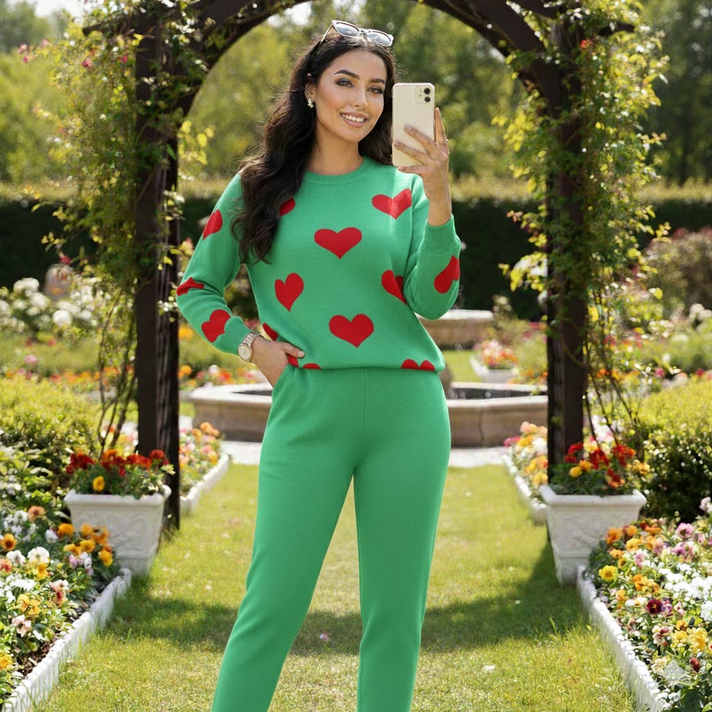 ❤️ Heart Printed Two-Piece Co-Ord Set – Stylish & Comfy