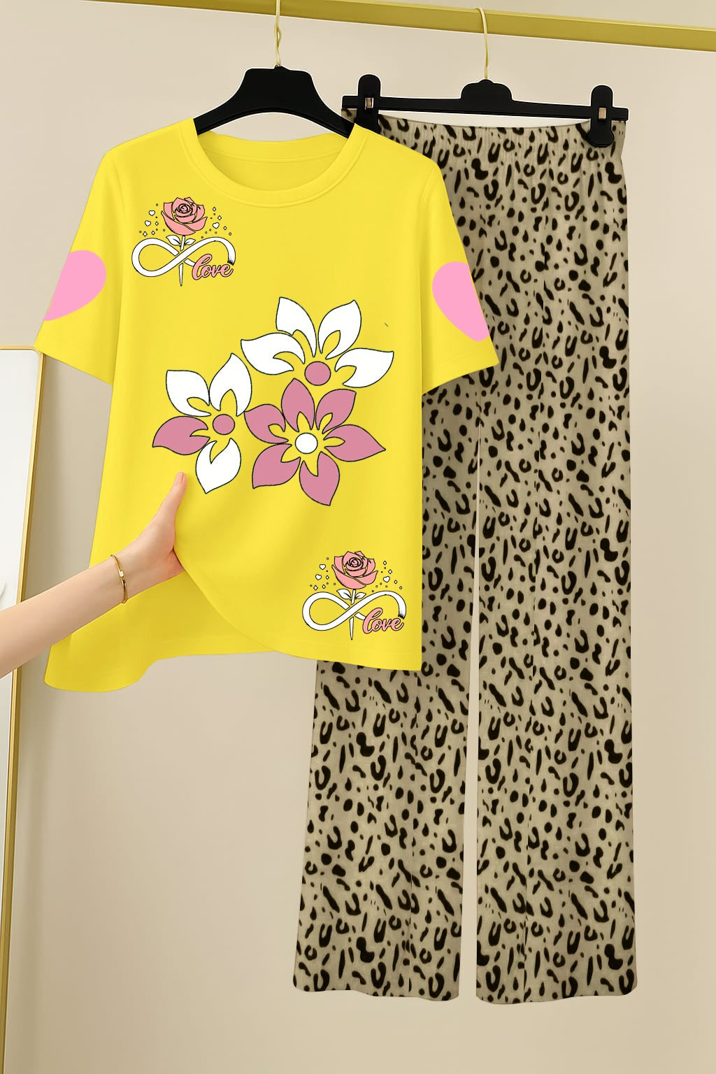 Stylish Floral Lounge Wear